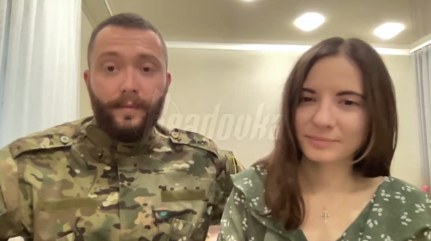 Молодожены Алина Герлиня и Владислав Ефремов дали первое интервью Readovka