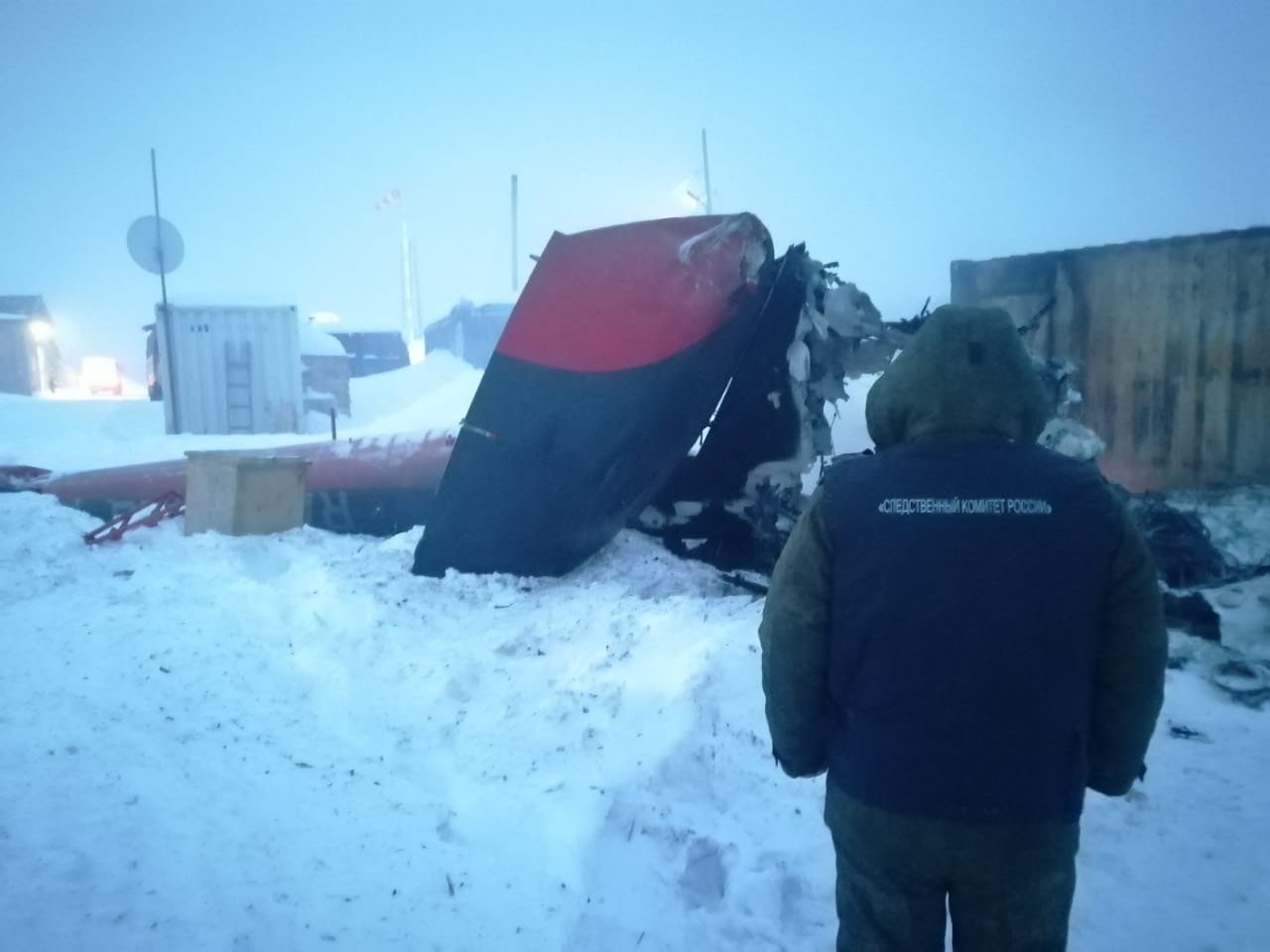 В Магаданской области вертолет Ми-8 совершил аварийную посадку