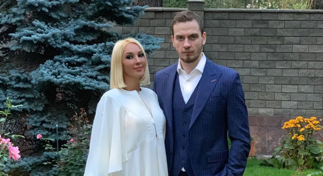 Лера Кудрявцева считает, что в длительных отношениях нельзя сохранить страсть