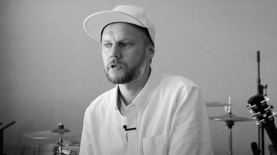 Умер музыкант группы «Танцы минус» Антон Хабибулин