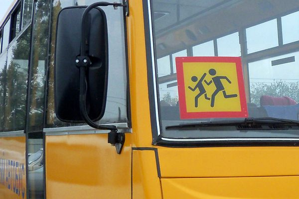 Под Новосибирском рейсовый автобус с детьми столкнулся с грузовиком