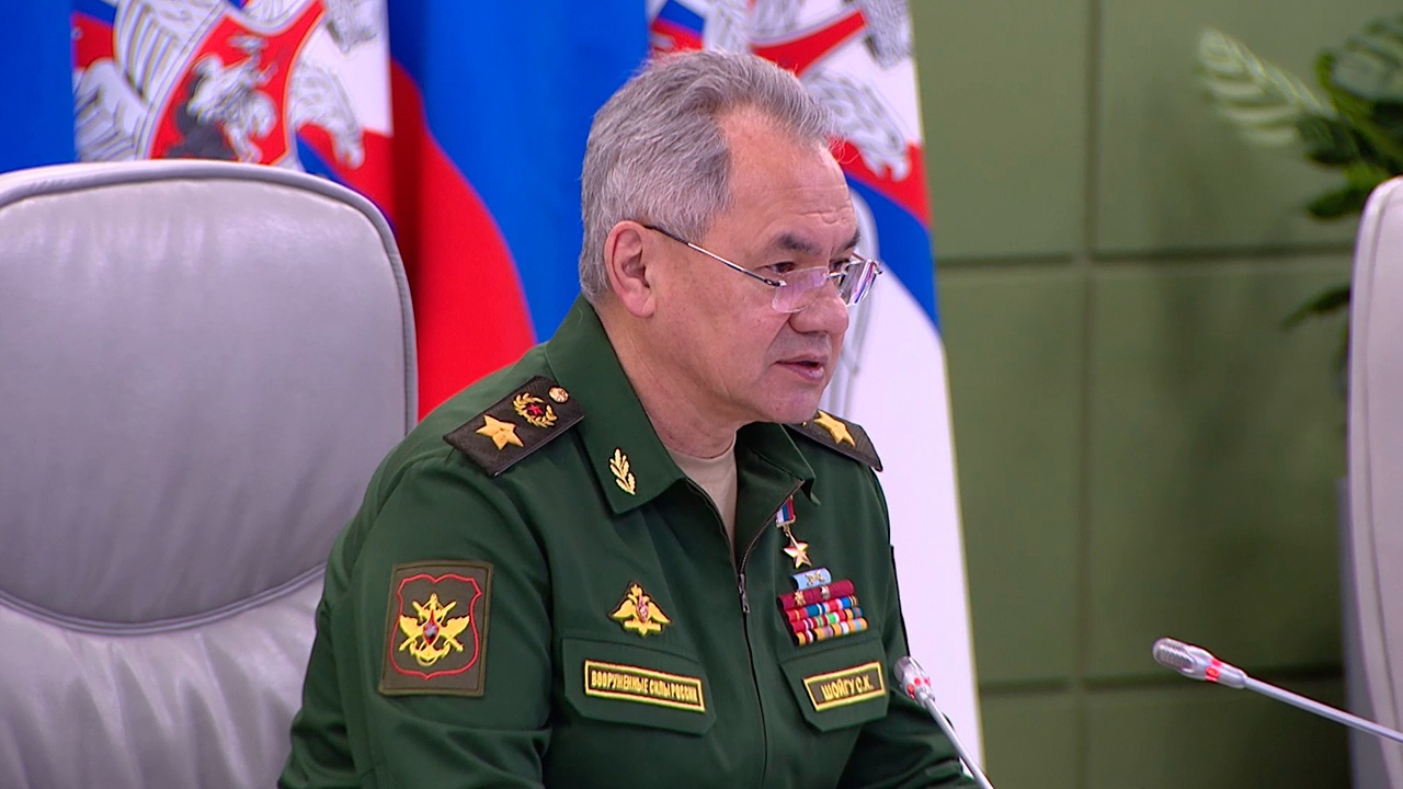 Шойгу провел итоговое селекторное совещание с руководящим составом ВС РФ
