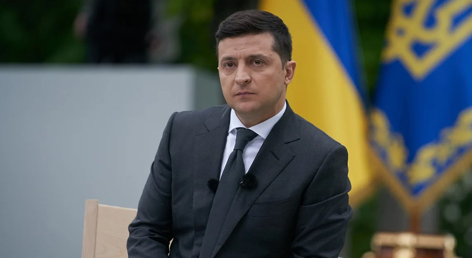 Зеленский выступил с лицемерным рождественским поздравлением украинцев, лишенных церкви