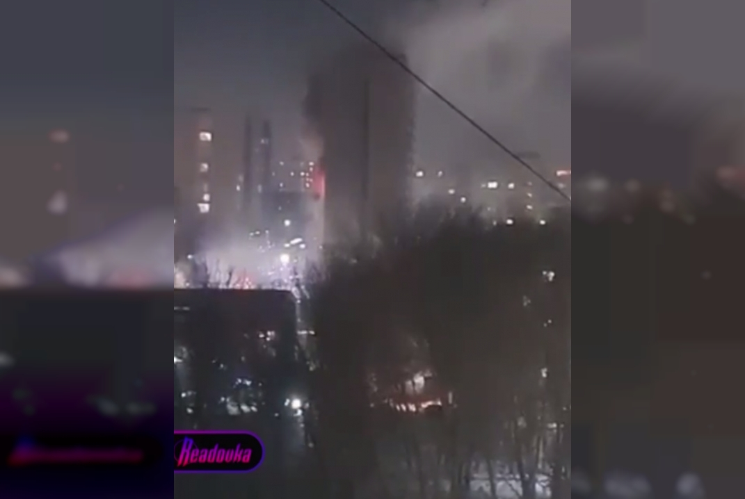Многоэтажка загорелась в Караганде