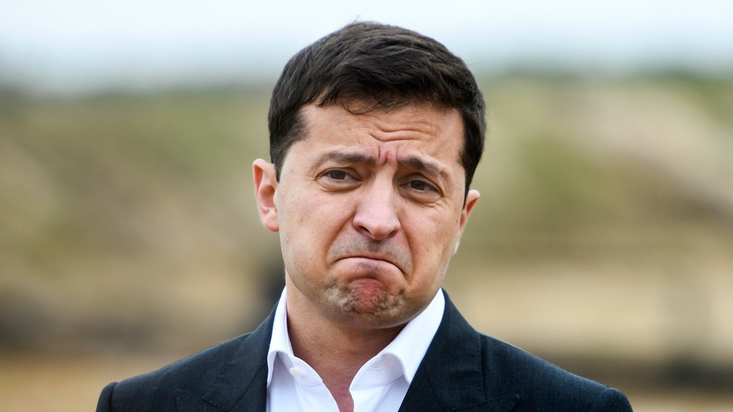 Киев начал готовить украинцев к печальным новостям