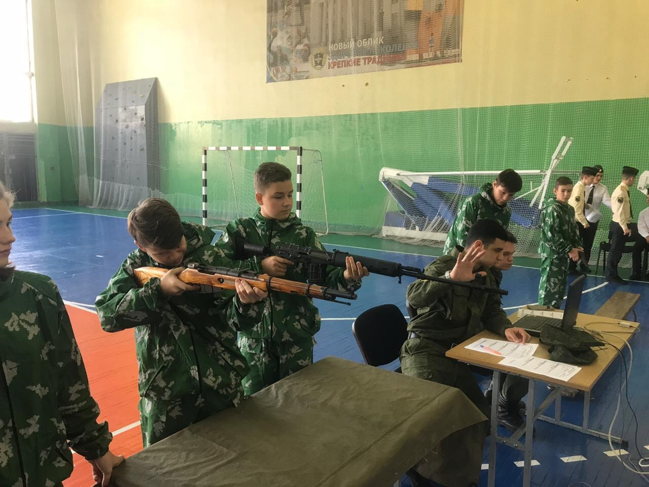 Минпросвещения: военная подготовка в школе будет введена только с согласия родителей