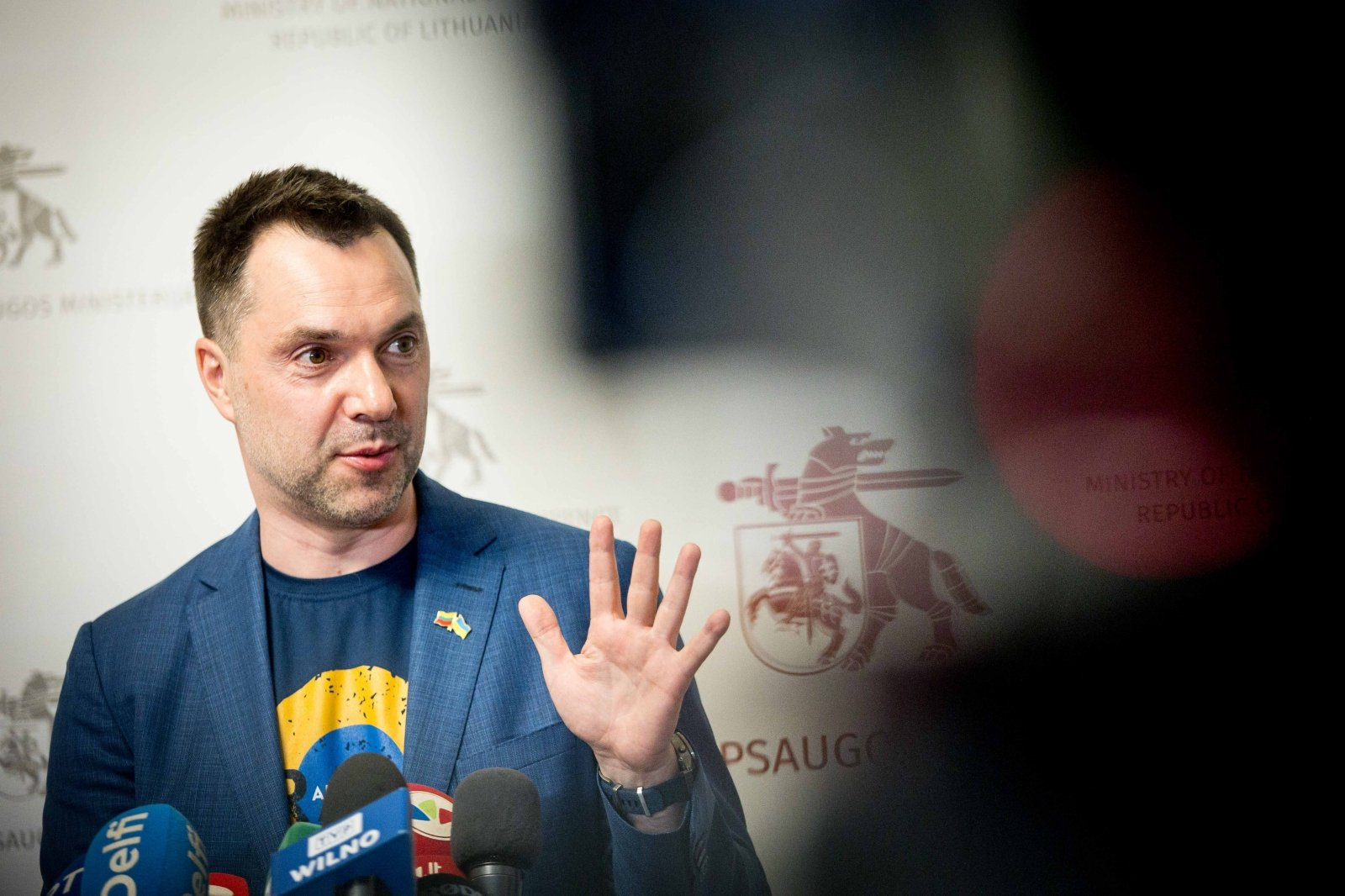 Арестович в прямом эфире заявил, что в Днепропетровске ракету сбило ПВО