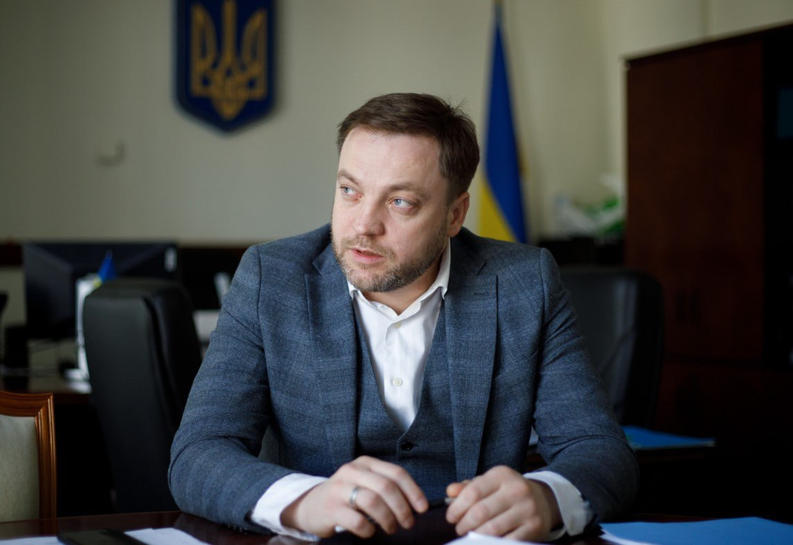 В Броварах в результате падения вертолета погиб глава МВД Украины и его первый зам