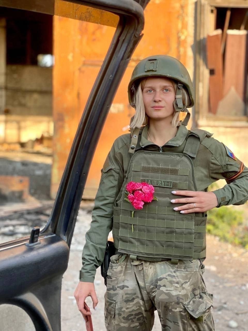Военкор Readovka Анастасия Елсукова получила серьезное ранение в Соледаре 