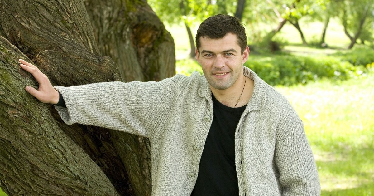 Актер Георгий Тесля-Герасимов передал привет Смольянинову из зоны СВО