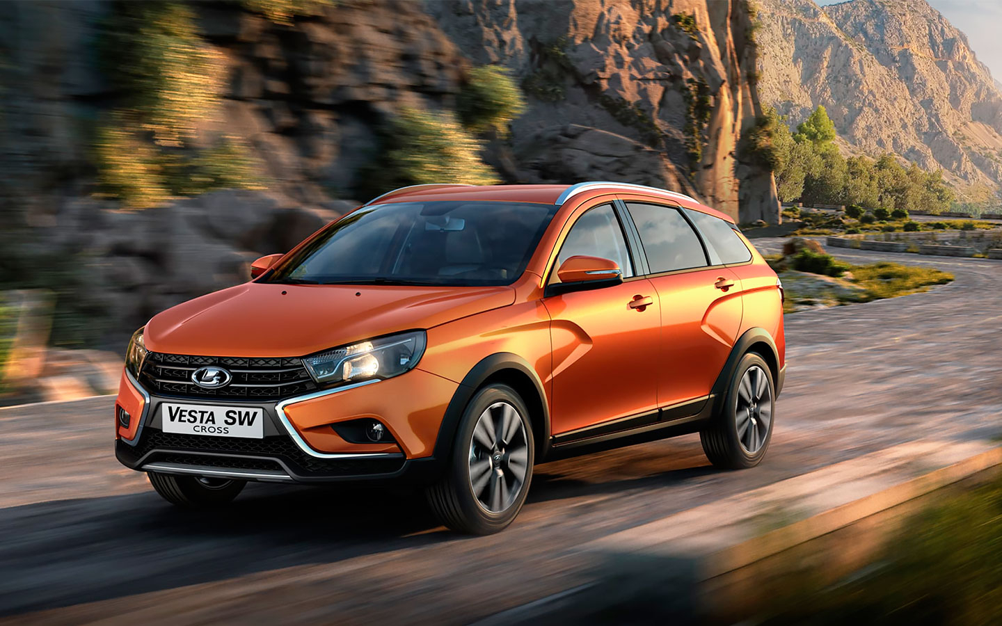 В российских автосалонах закончилась Lada Vesta