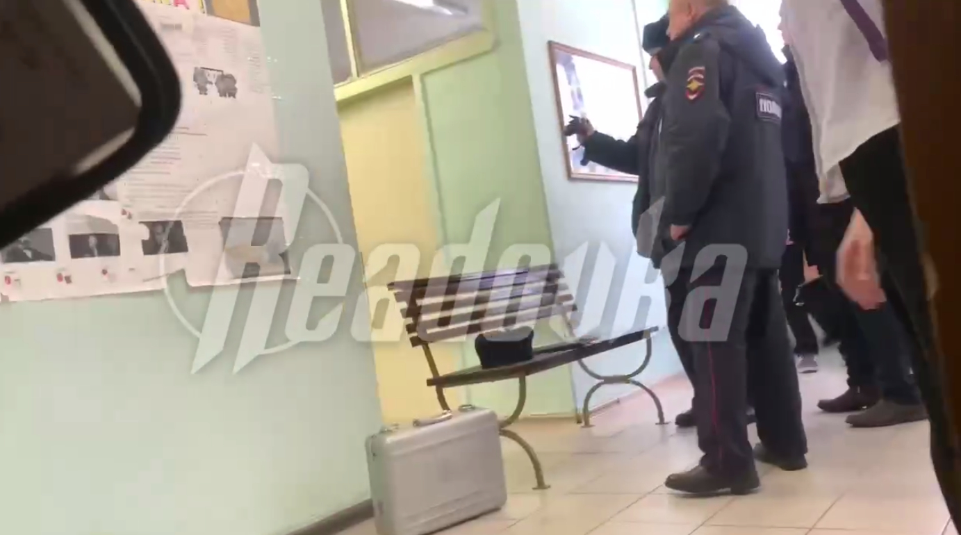 Пятиклассница напала на сверстницу в школьном туалете в Химках