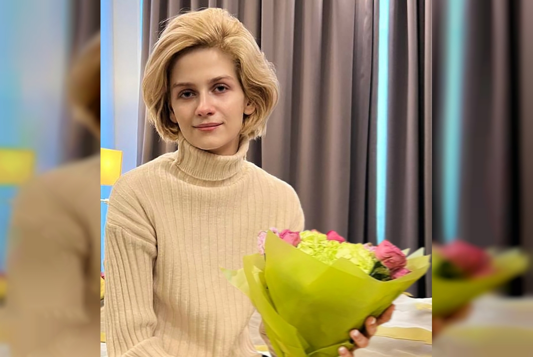 Военкор Readovka Анастасия Елсукова идет на поправку