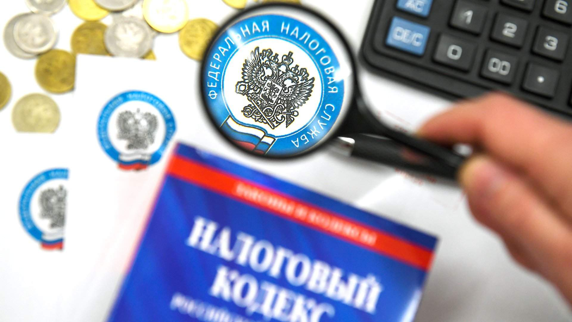 Минфин не будет увеличивать налоги для работающих за границей россиян