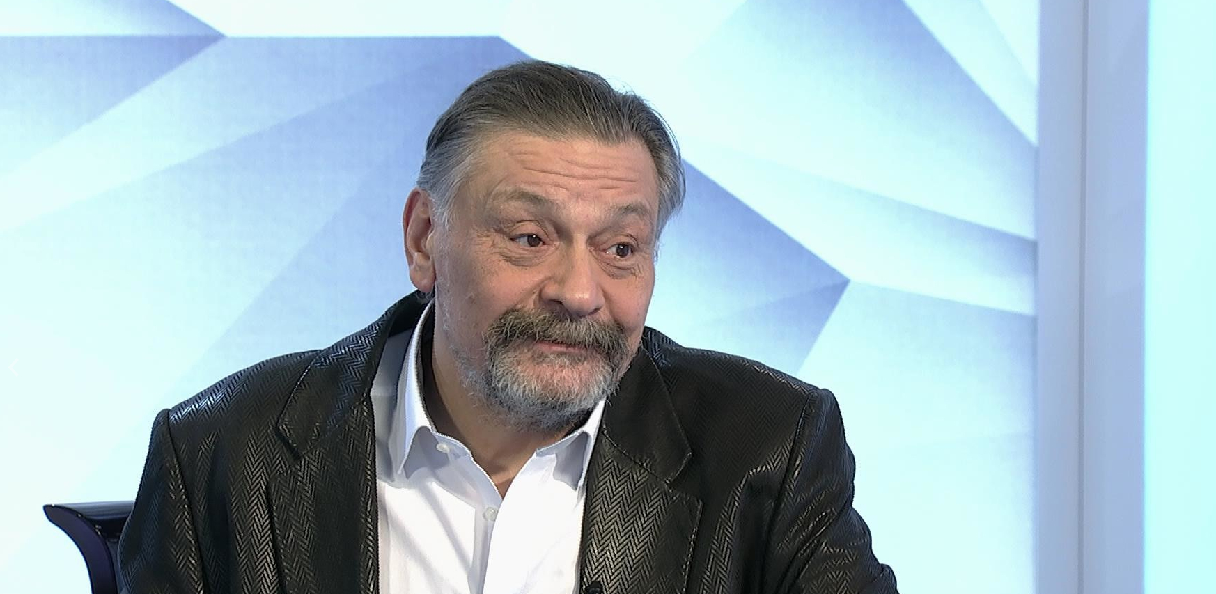 Дмитрий Назаров вышел из себя, комментируя сообщения хейтеров в соцсетях