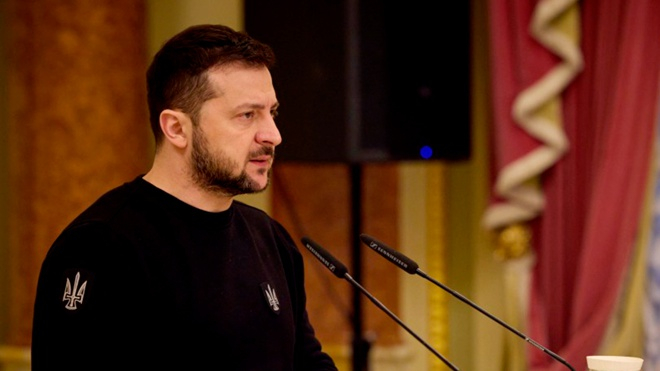 Пользователи Twitter раскритиковали Зеленского за жалобы на Германию