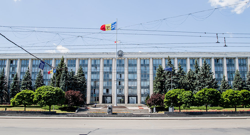 Правительство Молдавии уходит в отставку
