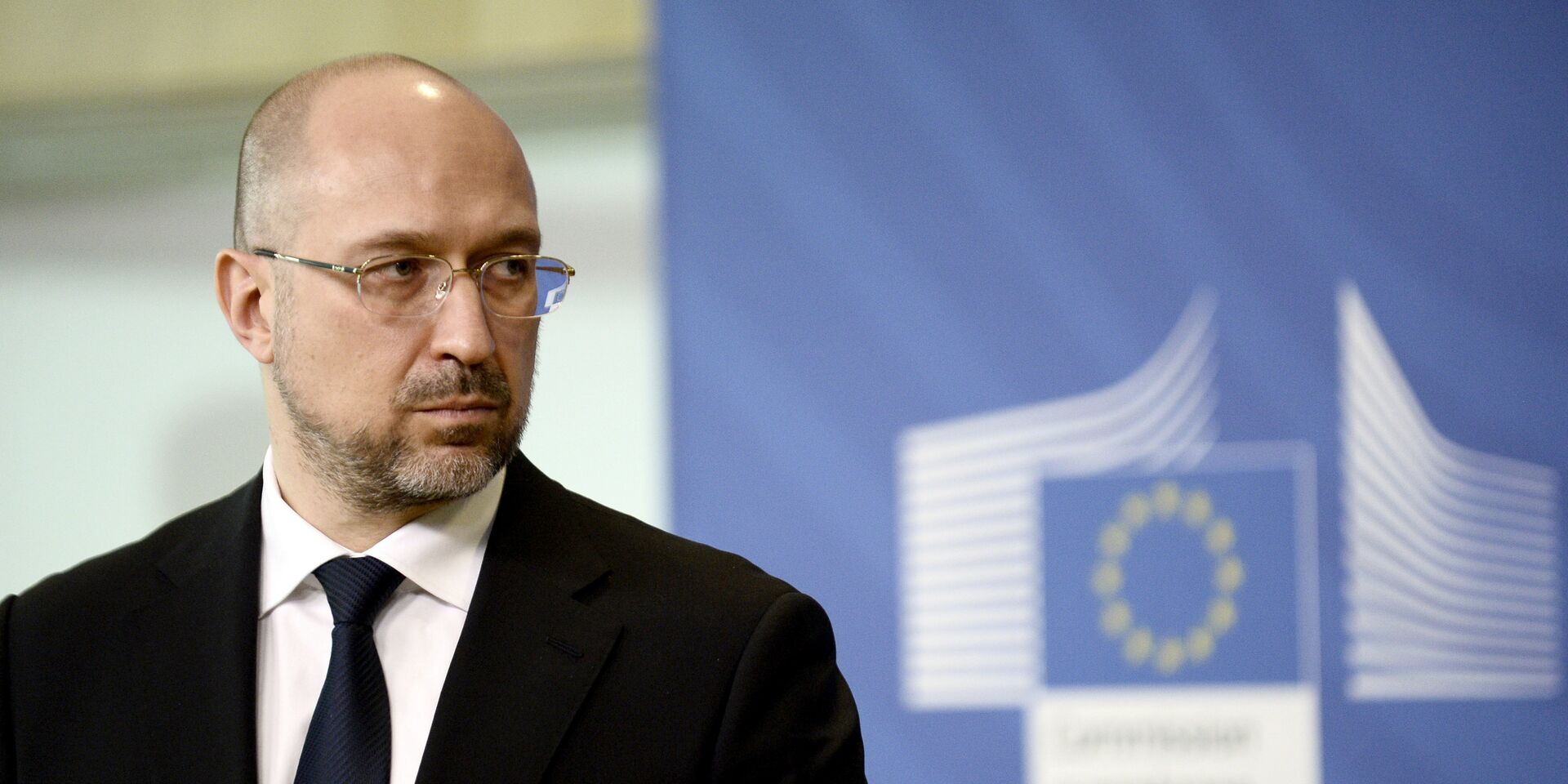 Украина отчаянно ищет средства на спонсирование ВСУ