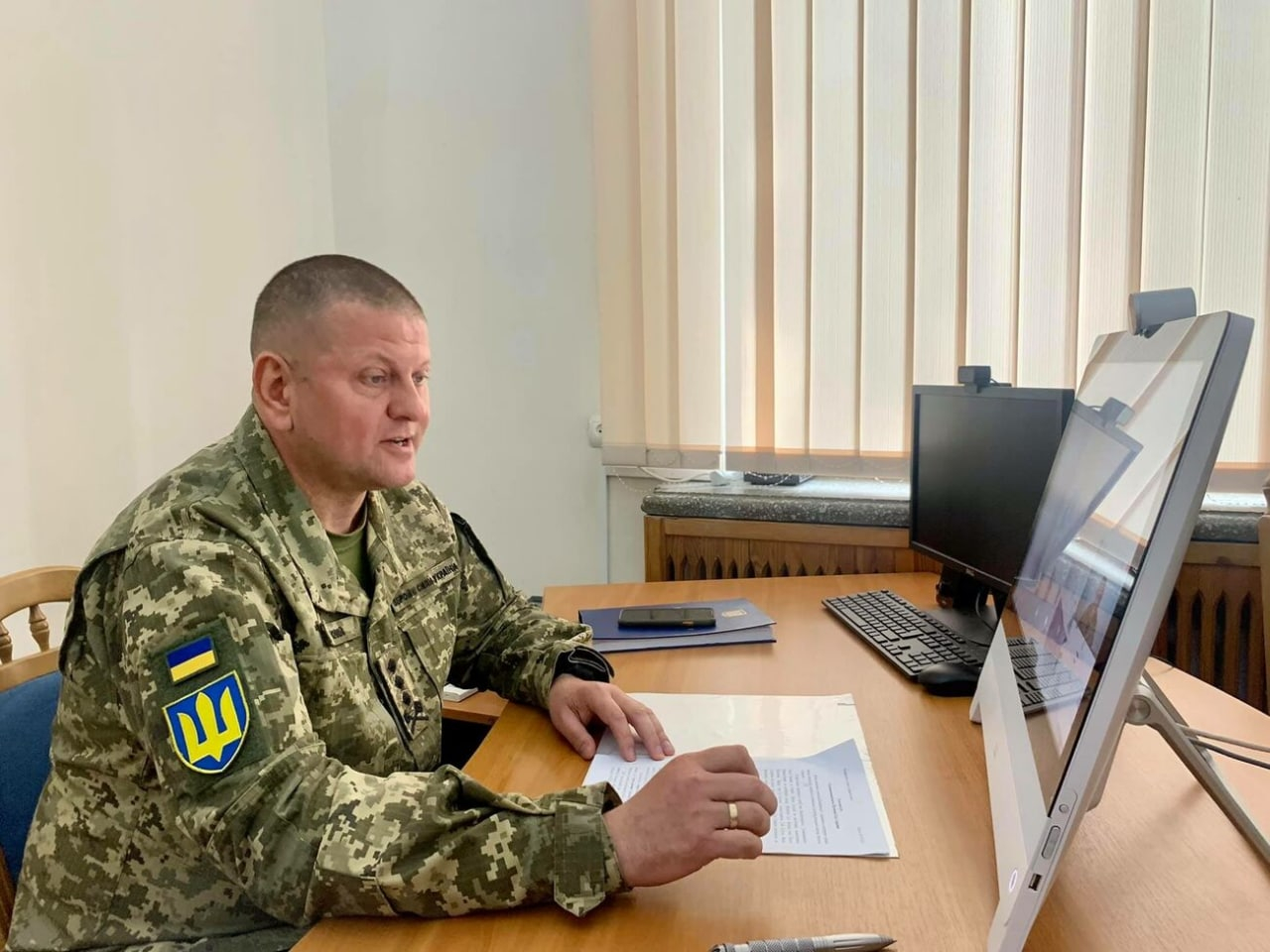 Залужный продолжает откровенно врать и скрывать плачевное положение ВСУ в Артемовске