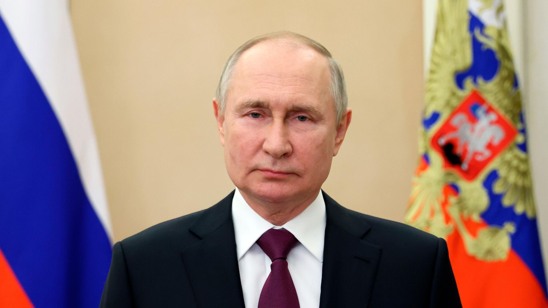 Обозреватель Наполитано: Путин сдерживает начало третьей мировой войны