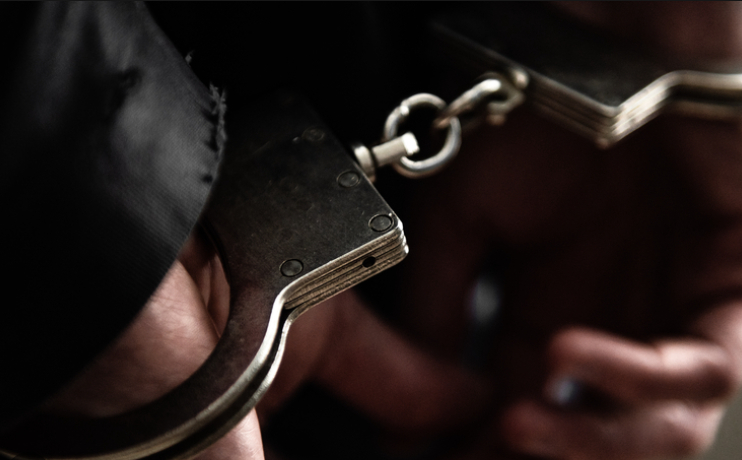 В Петербурге задержан 22-летний педофил, который совратил 13-летнюю девочку