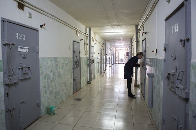 Дагестанского полицейского отпустили из СИЗО во время пересмотра дела
