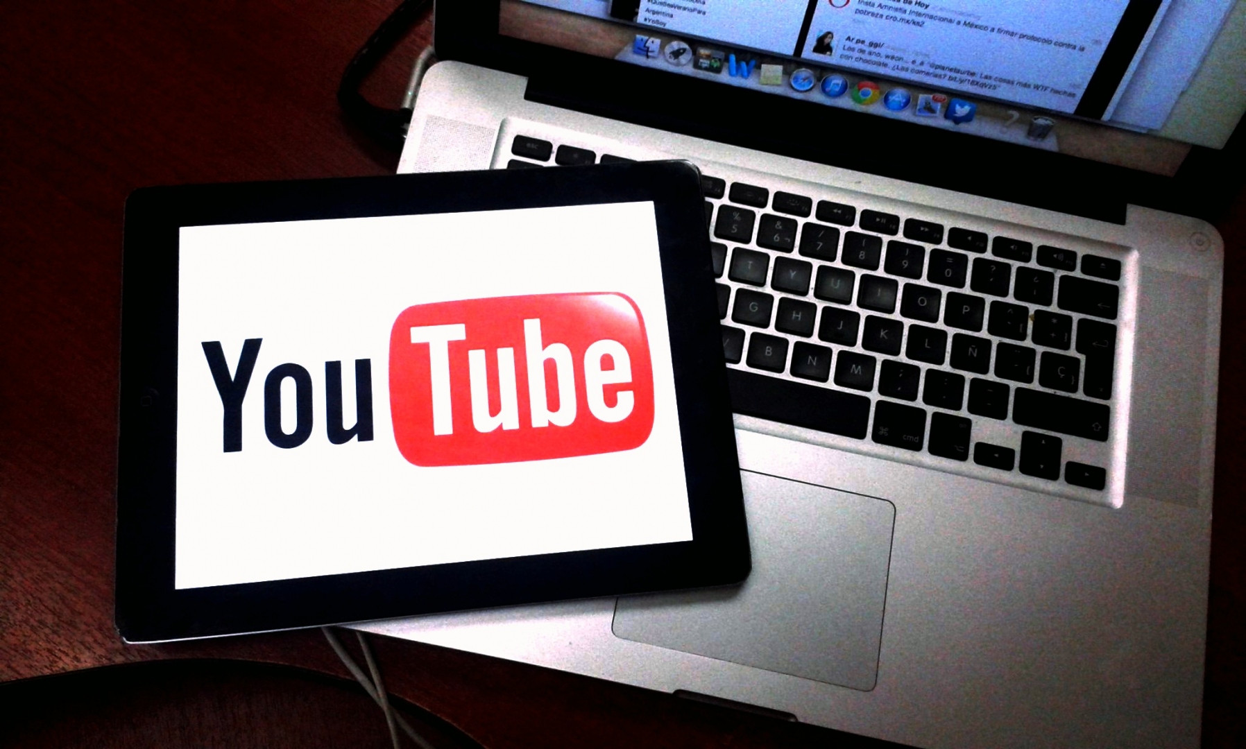 YouTube полностью заблокировал канал «Обыкновенный царизм»