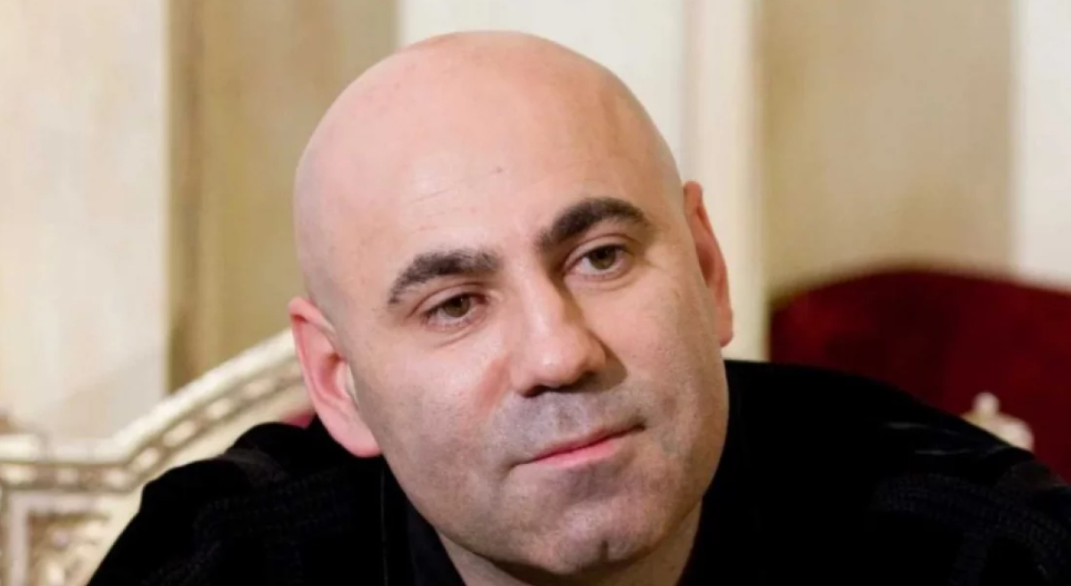 Иосиф Пригожин призвал не заставлять молодых артистов петь патриотические песни