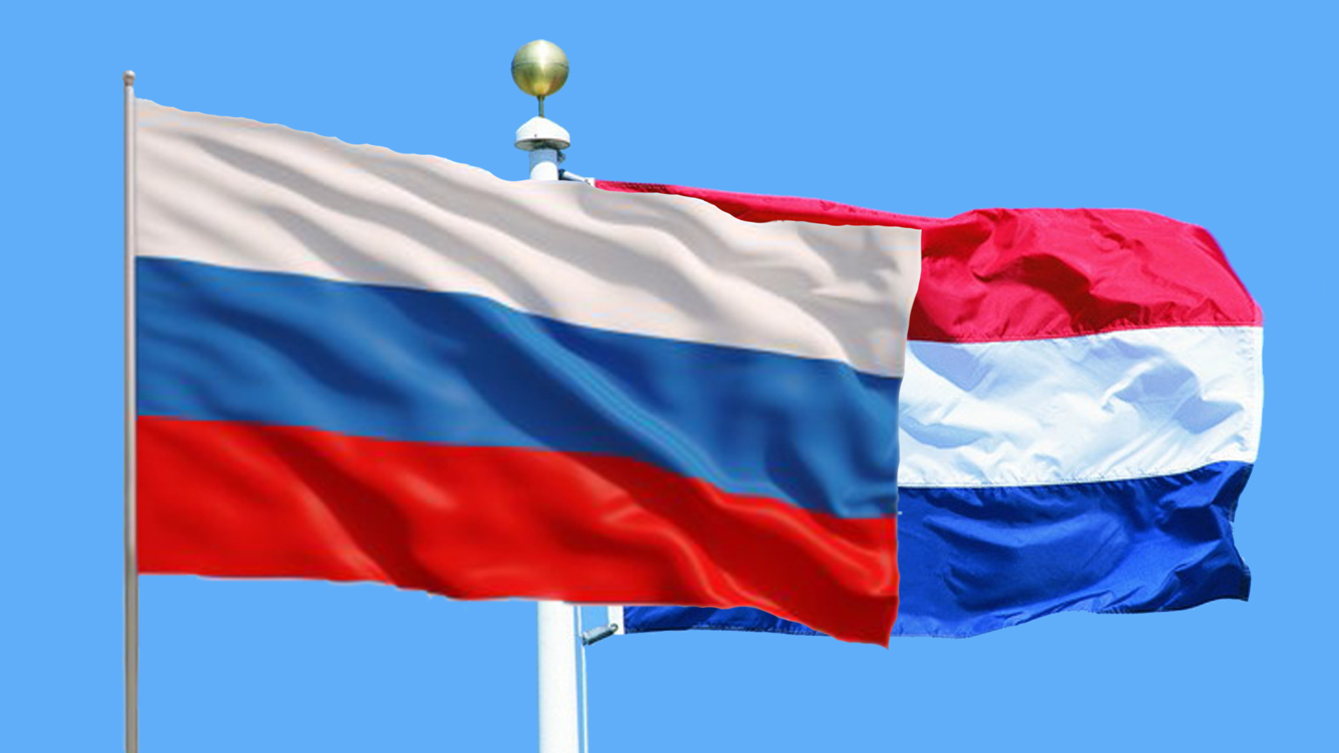 Нидерланды высылают 17 российских дипломатов