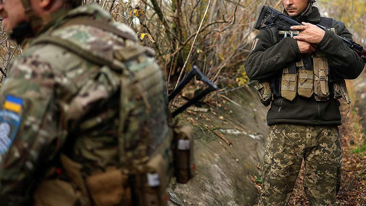 Тяжелораненый солдат ВС РФ, попавший в плен, отказался произносить фразу «Слава Украине»