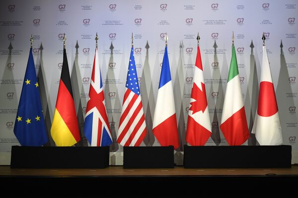 Страны G7 выделили порядка 60 млрд долларов беднейшим странам, а на войну 150