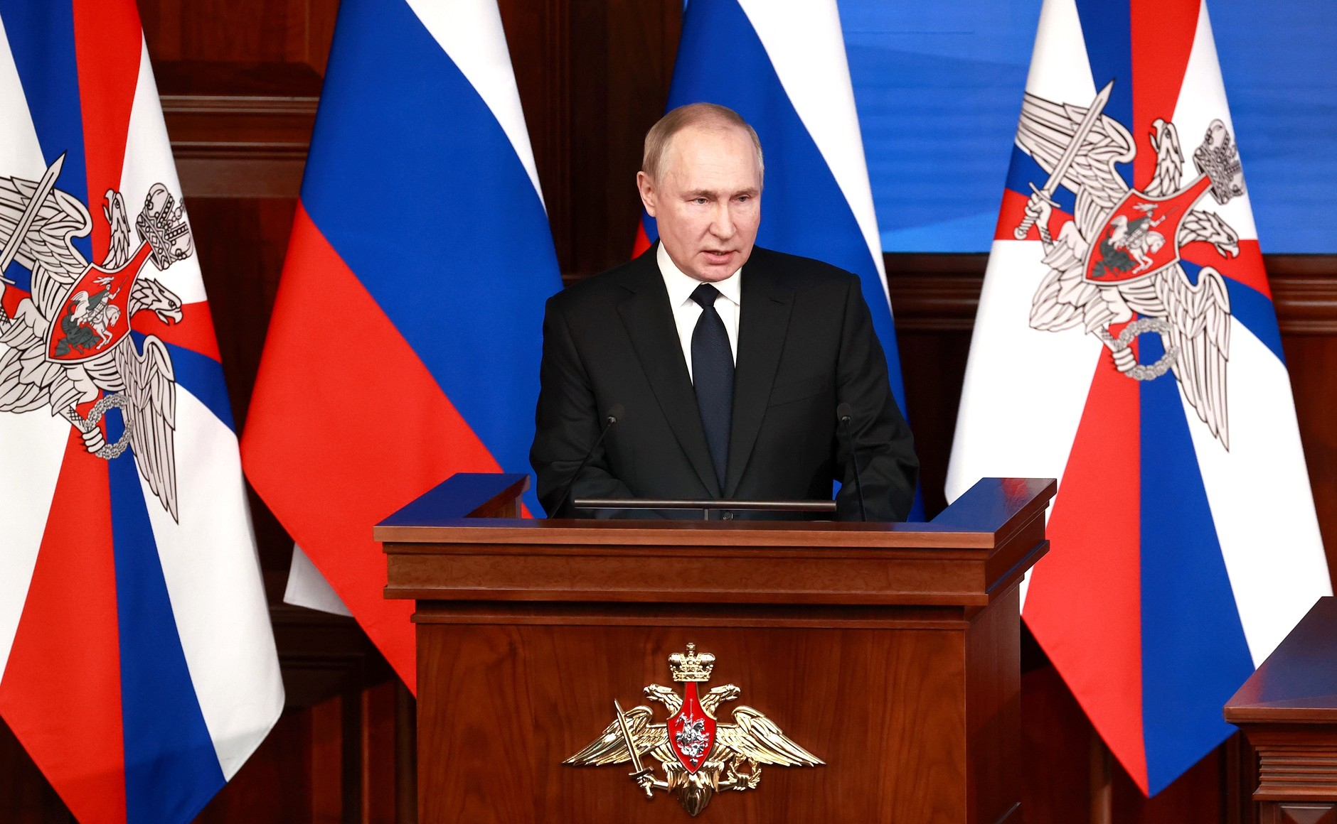Путин: «Мы уже начали и будем наращивать масштабную программу восстановления»