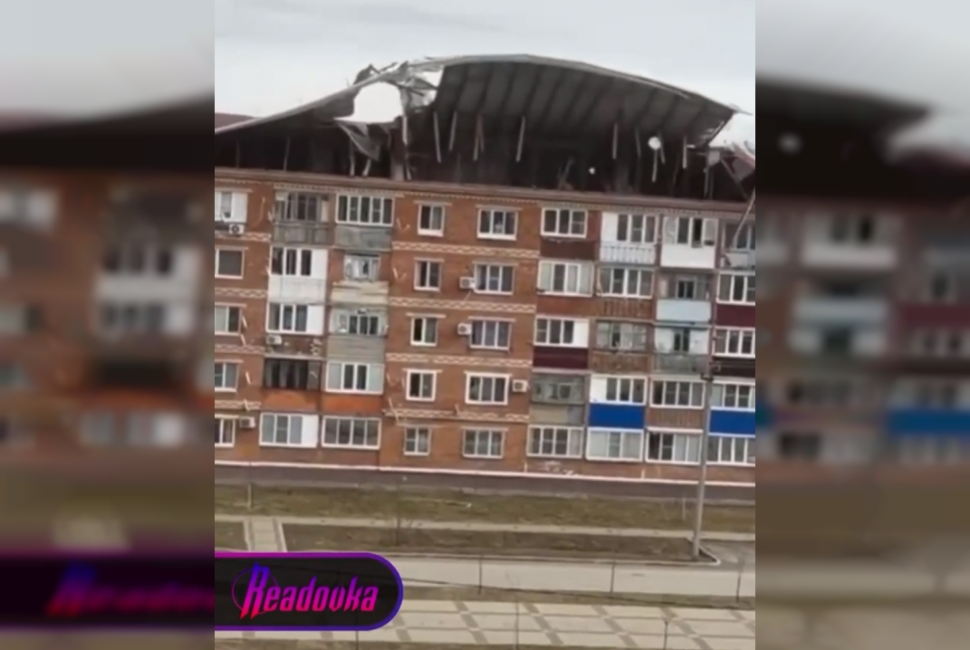 В Краснодарском крае снесло крышу жилого дома