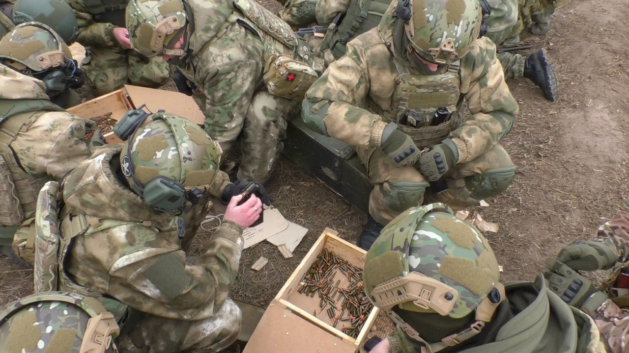 На Херсонском направлении русские средства ПВО сбили самолет Су-25 ВВС Украины