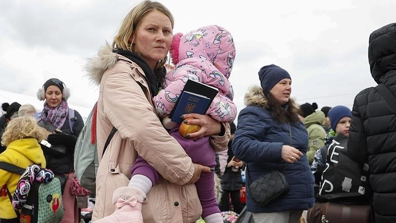 СМИ: сотни украинских беженцев в Швеции не могут позволить себе еду