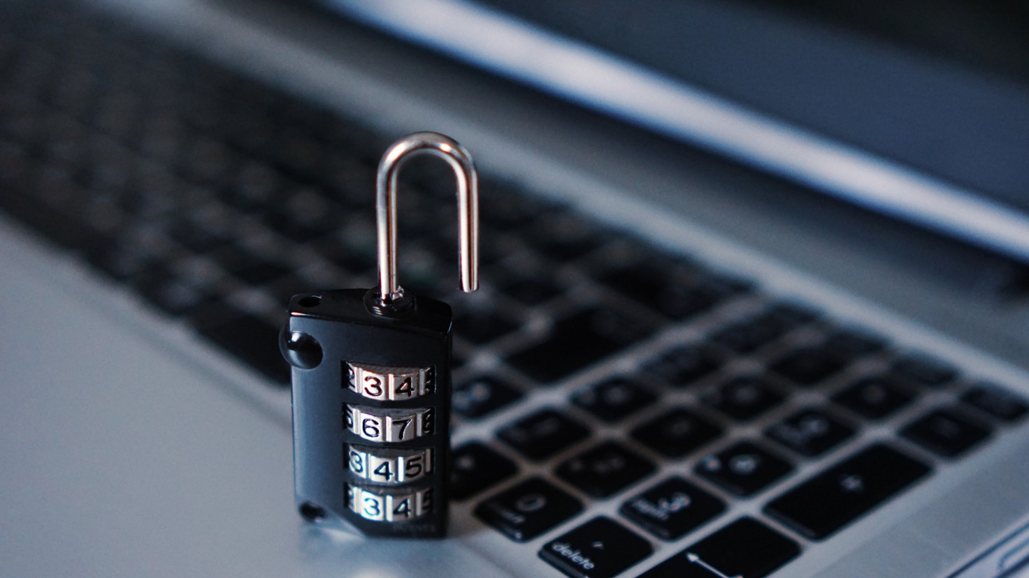 Ритейлеры и сервисы доставки стали лидерами по объему утечек информации в 2022 году