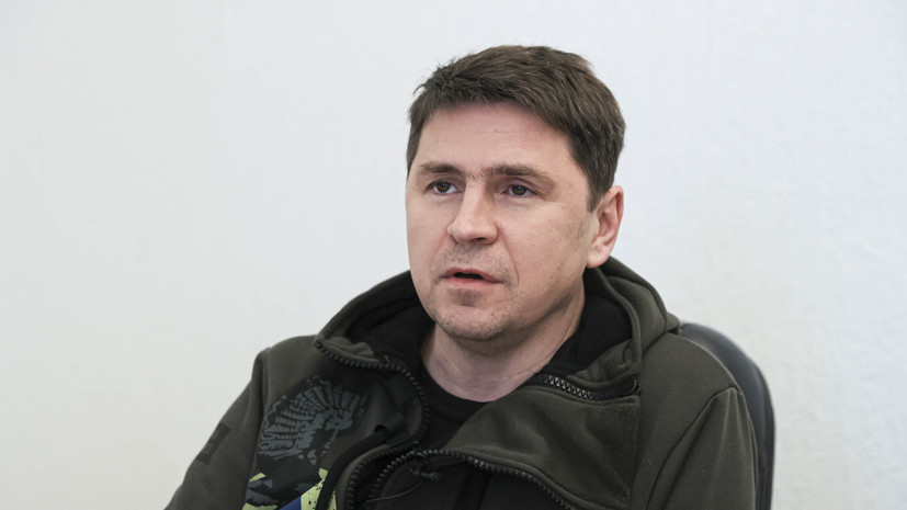 Подоляк: Украина не наносит удары по России