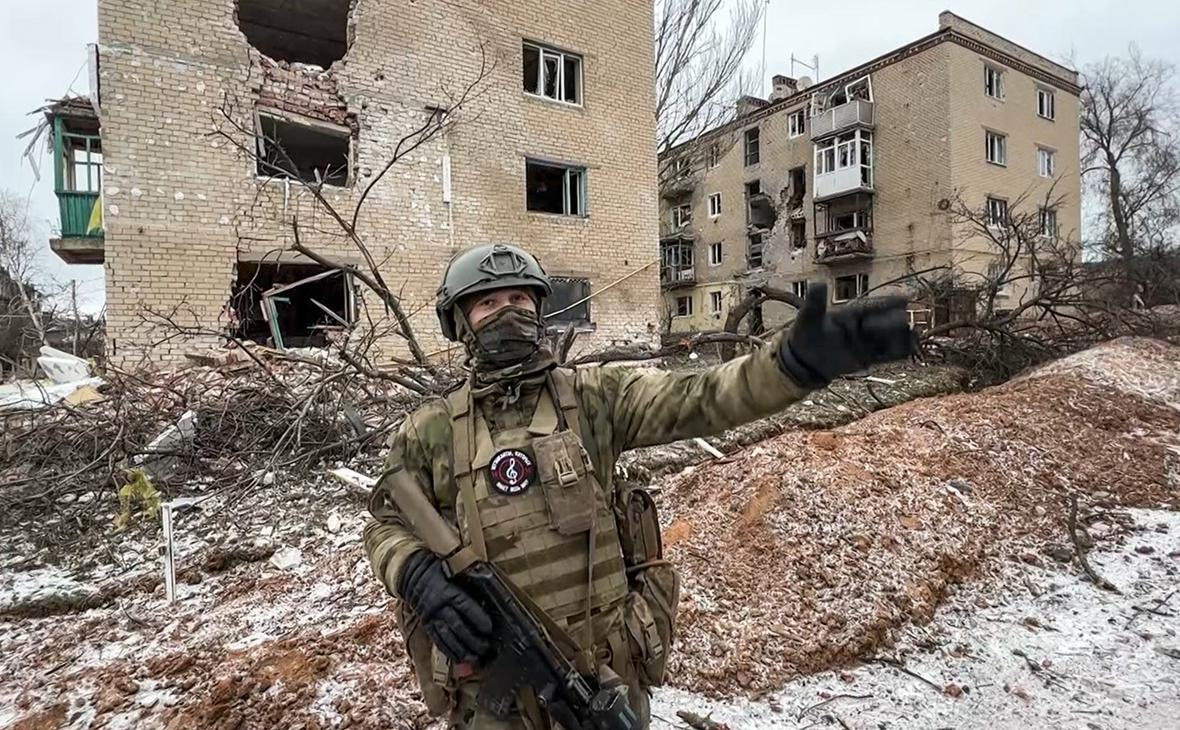 РИА Новости: ЧВК «Вагнер» собирают тела погибших в Артемовске украинских военных