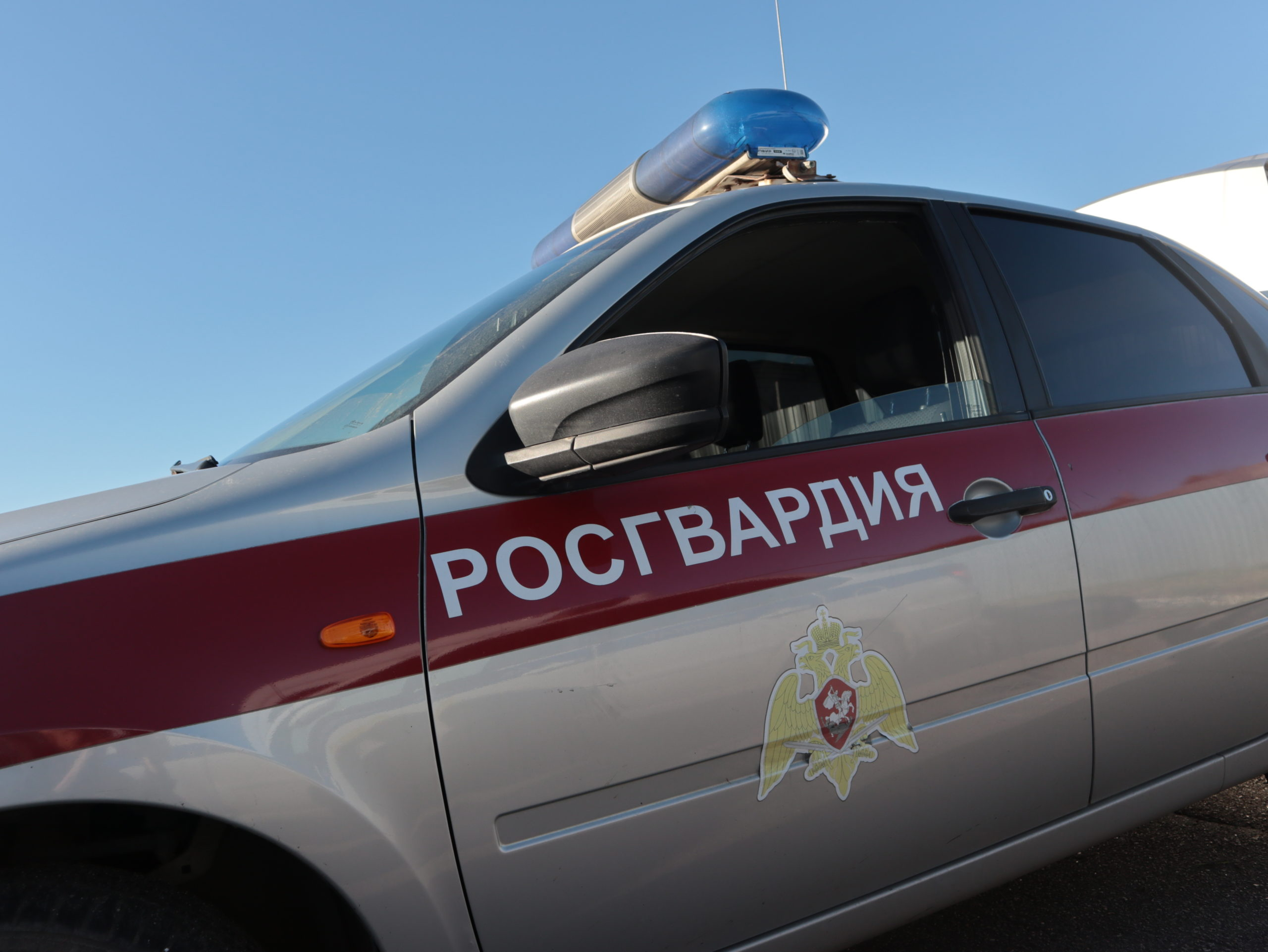 При зачистке территории у населенного пункта Сушаны на мине подорвалась машина Росгвардии