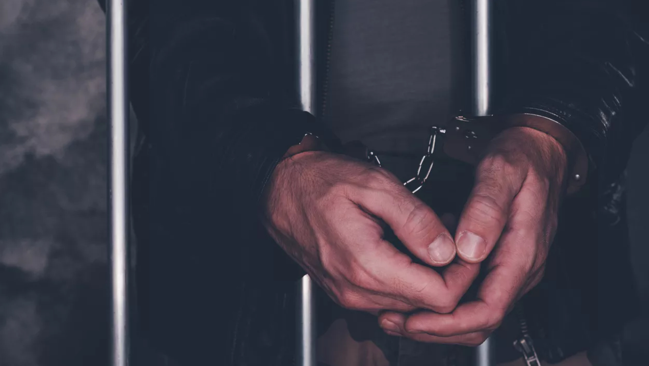 За поджог военкомата во Владивостоке срочника приговорили к семи годам тюрьмы