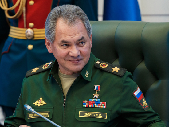 Сергей Шойгу провел совещание с заместителями МО РФ
