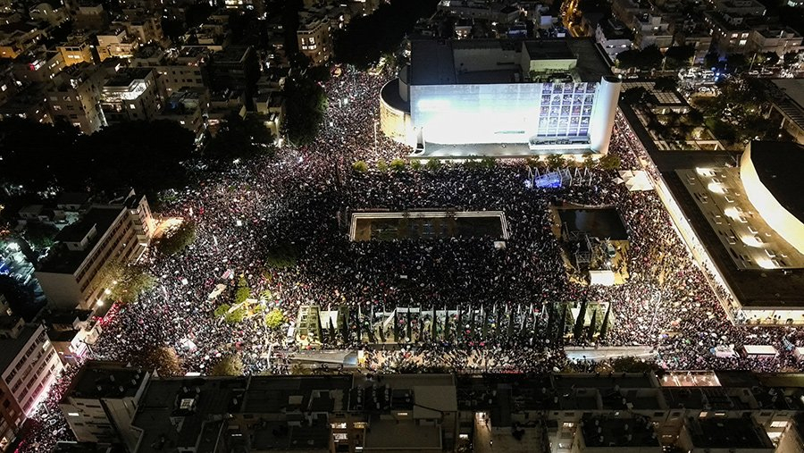 В Тель-Авиве ночью прошли протесты против судебной реформы 