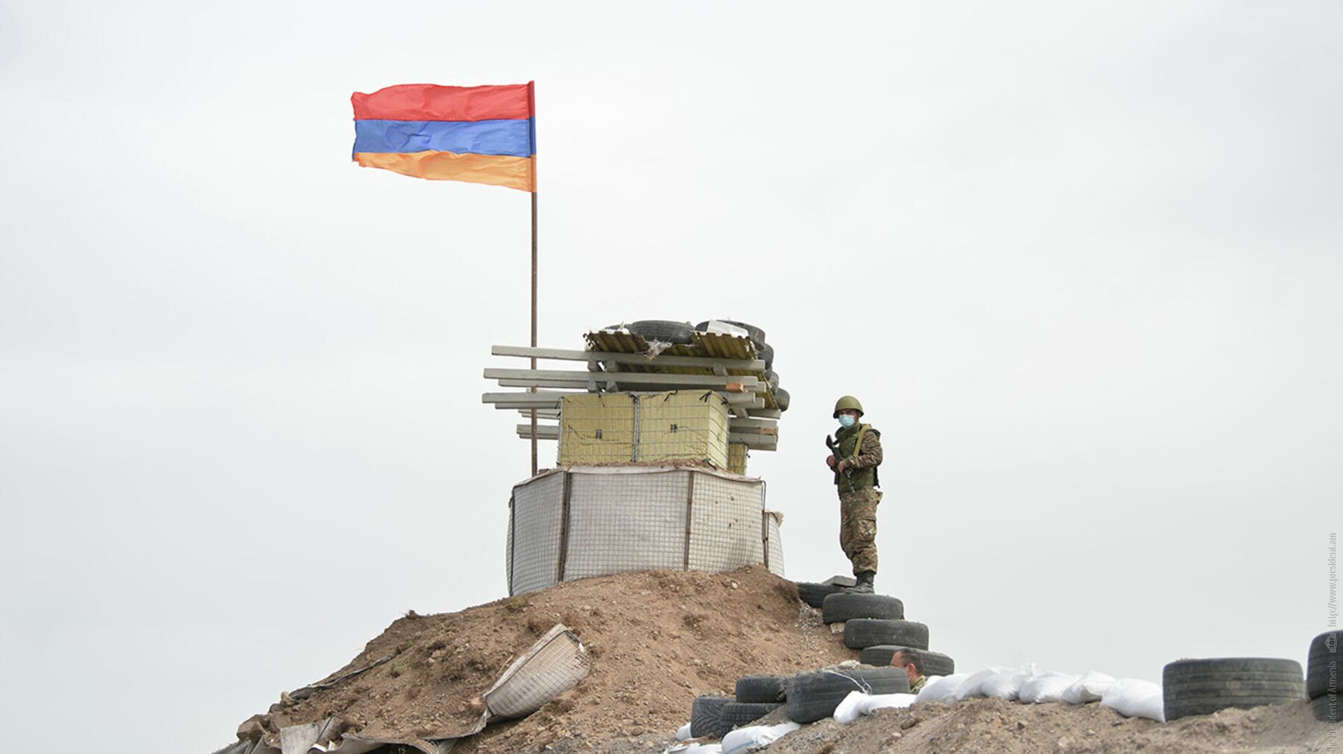 В районе Нагорного Карабаха вновь начались вооруженные столкновения ВС Азербайджана и Армении