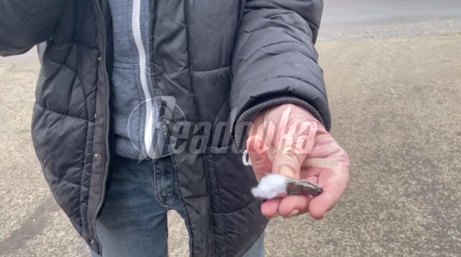 Украинские боевики попали по такси при обстреле Донецка