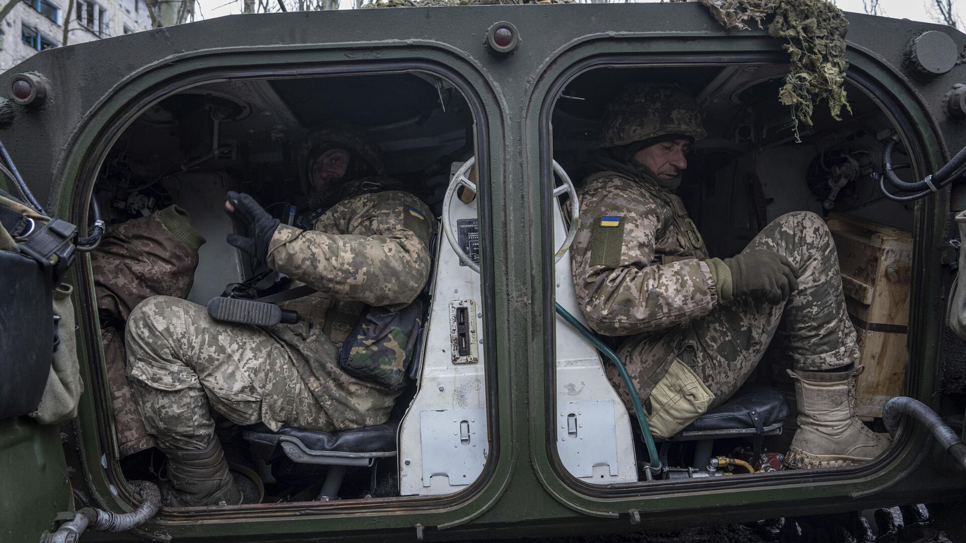 Украинские боевики проводят ротацию на Купянском направлении