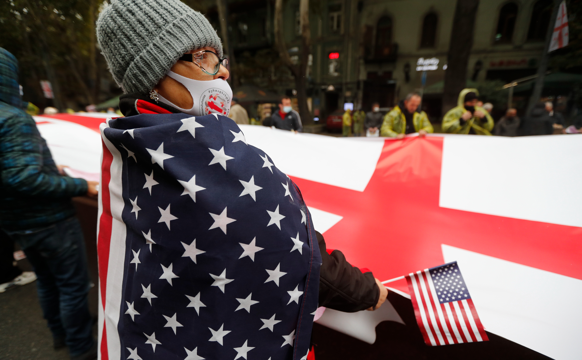 В США заявили, что Вашингтон хочет открыть второй фронт против России в Грузии