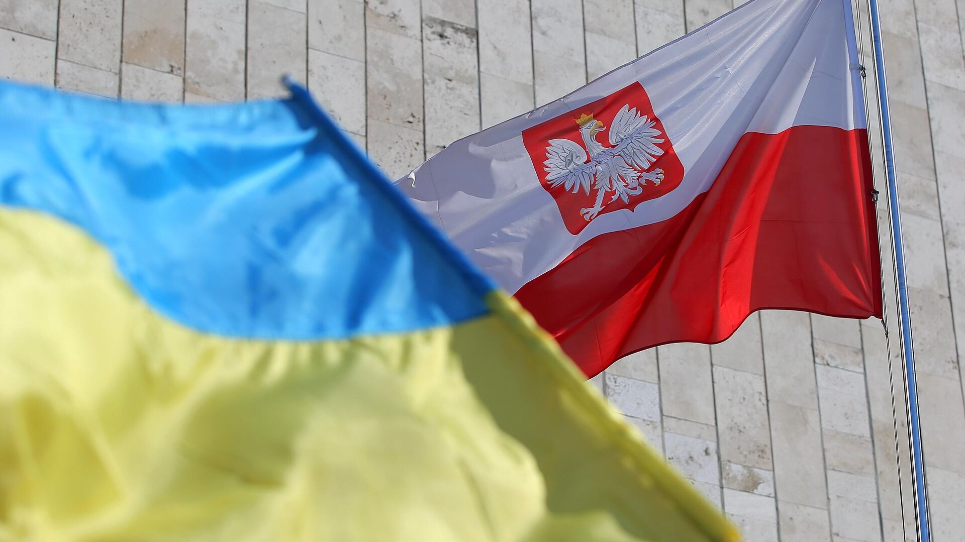 Польша вмешается в конфликт на Украине в случае поражения Киева