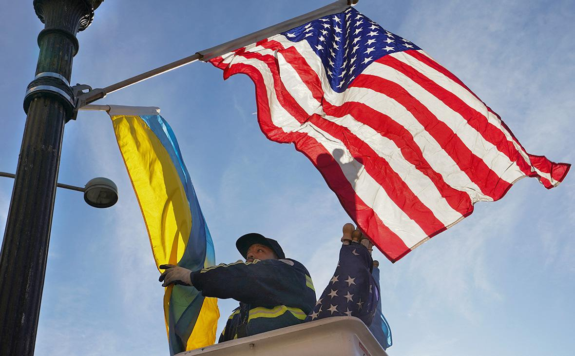В США собираются контролировать трату Киевом иностранной помощи
