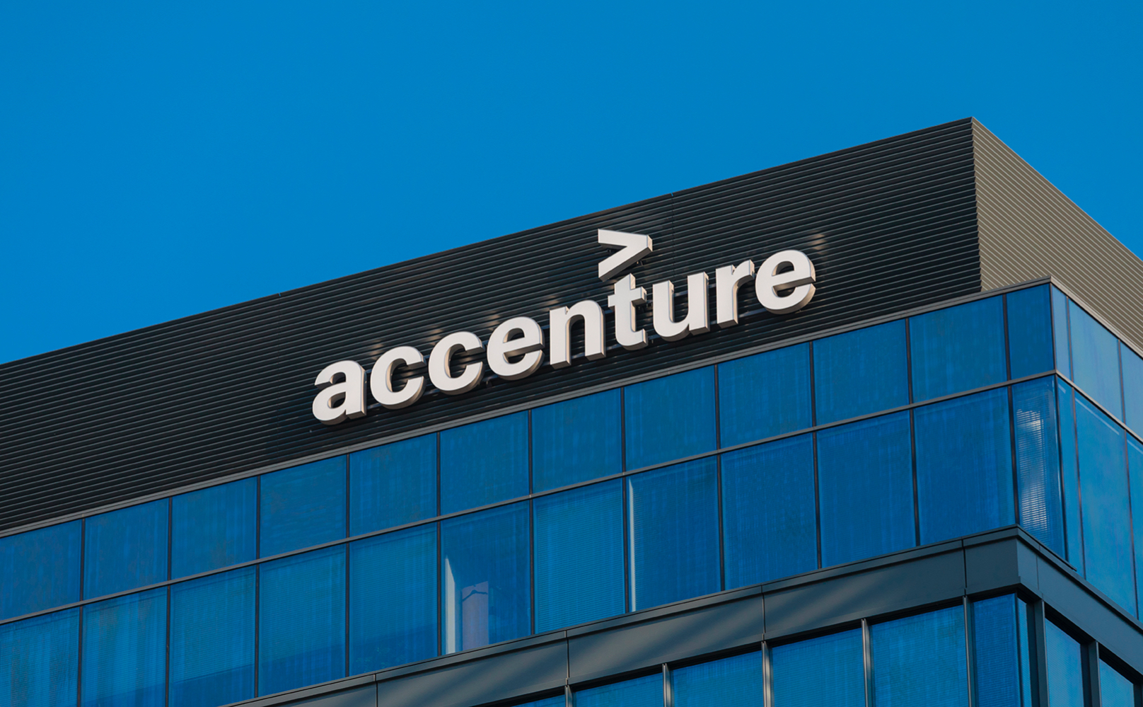 Reuters: консалтинговый гигинат Accenture уволит 19 тысяч человек
