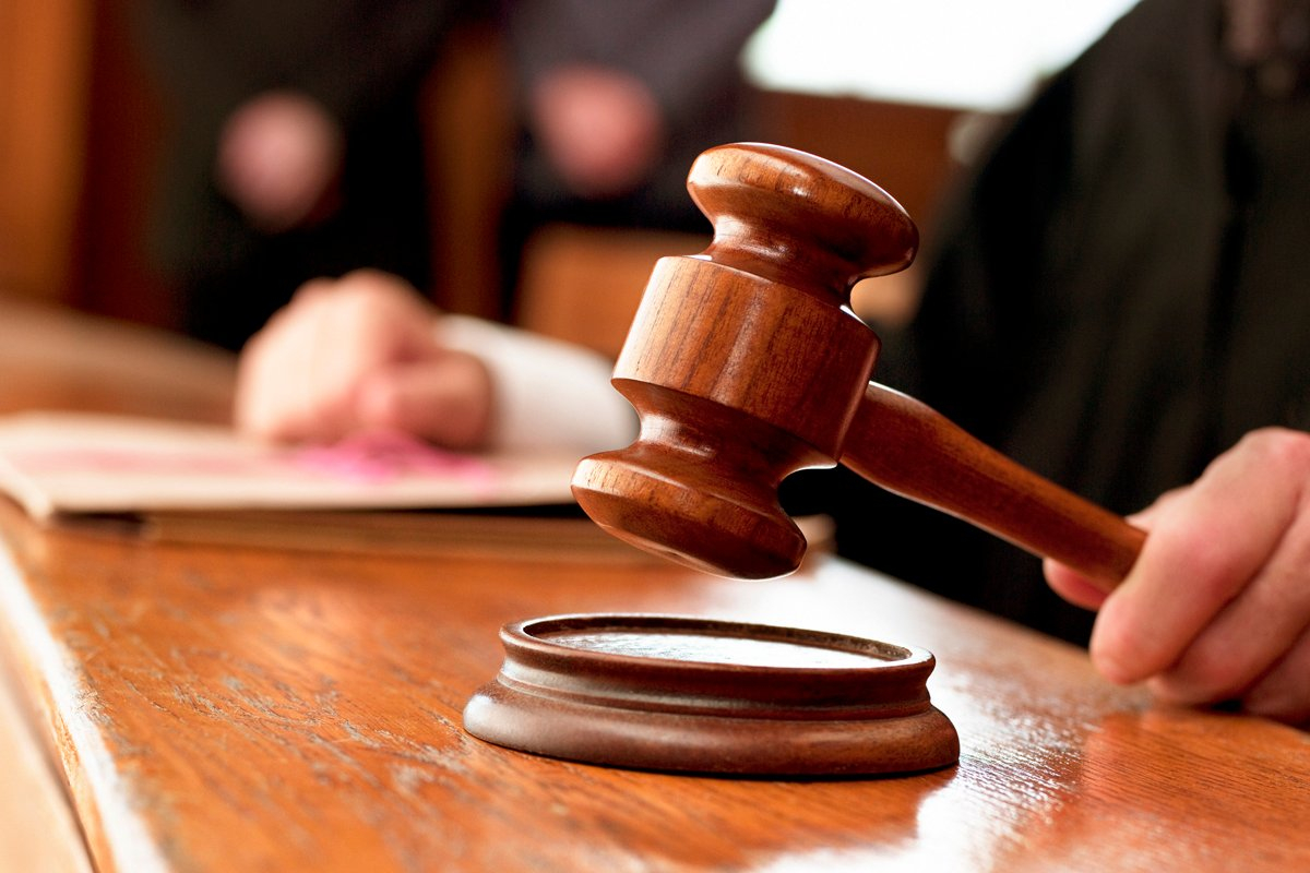 Суд взял под стражу генерала ФТС Беглова и полковника ФТС Алеева